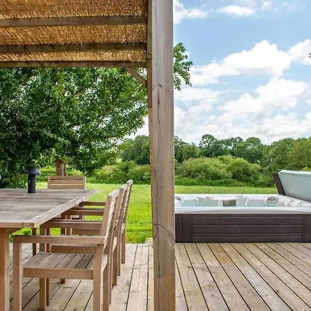Maison De Campagne Avec Jacuzzi * Grosbreuil